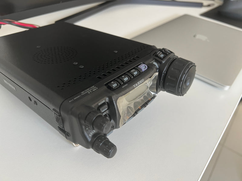 Yaesu FT-857D NOVO