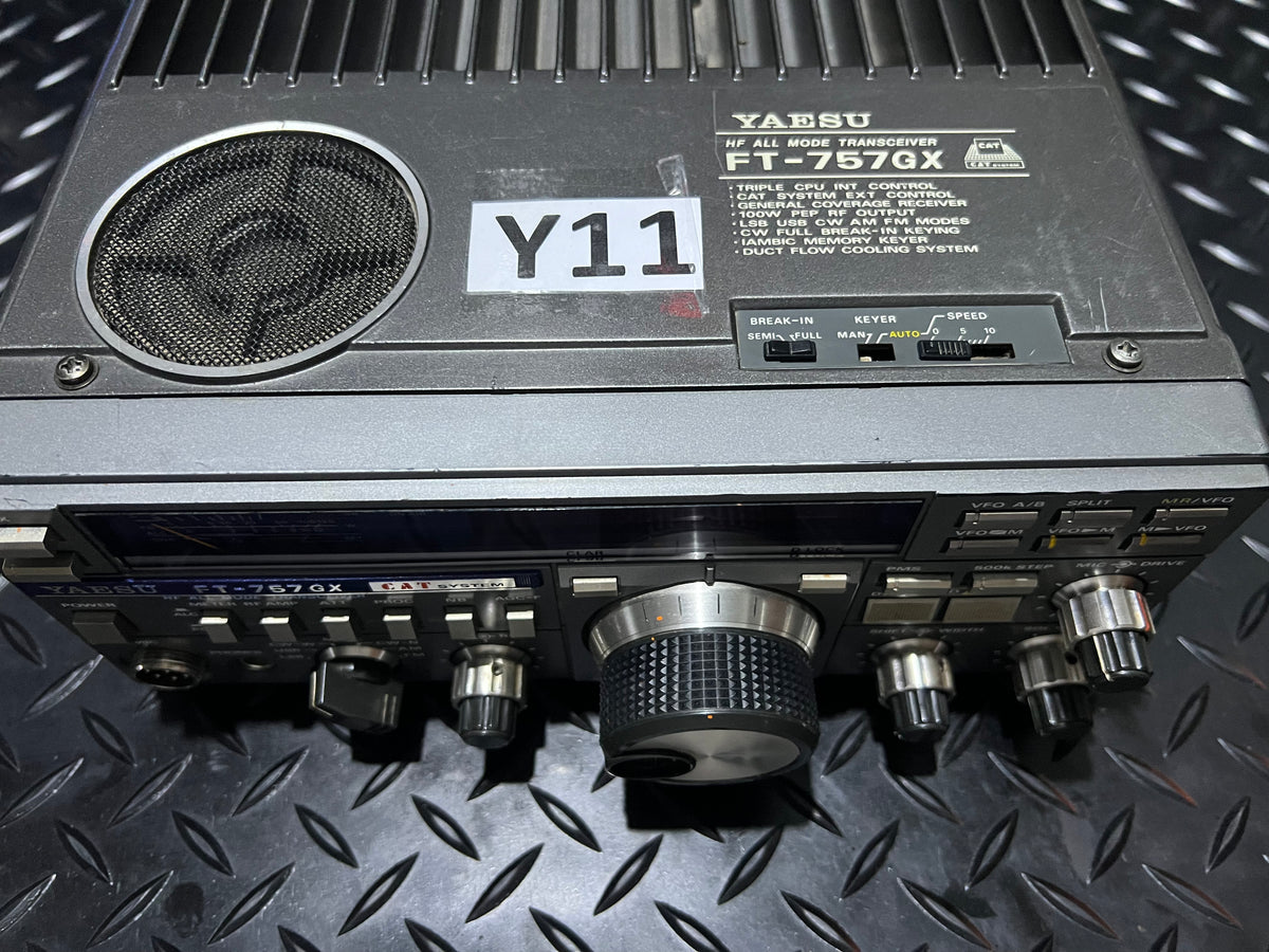 Rádio Hf Yaesu Ft-757gx + Acoplador Automatico Fc-757at