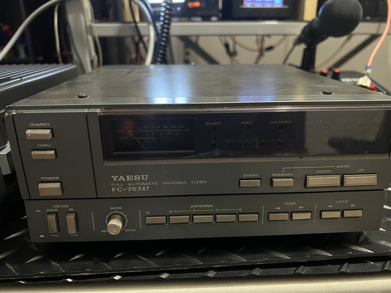 Rádio Hf Yaesu Ft-757gx + Acoplador Automatico Fc-757at