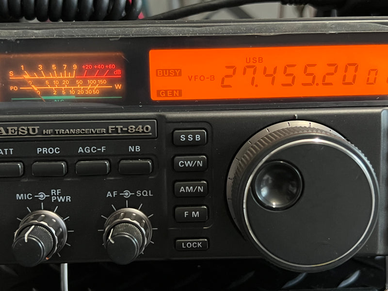 Rádio Yaesu Ft-840 Seminovo Aparência De Zero